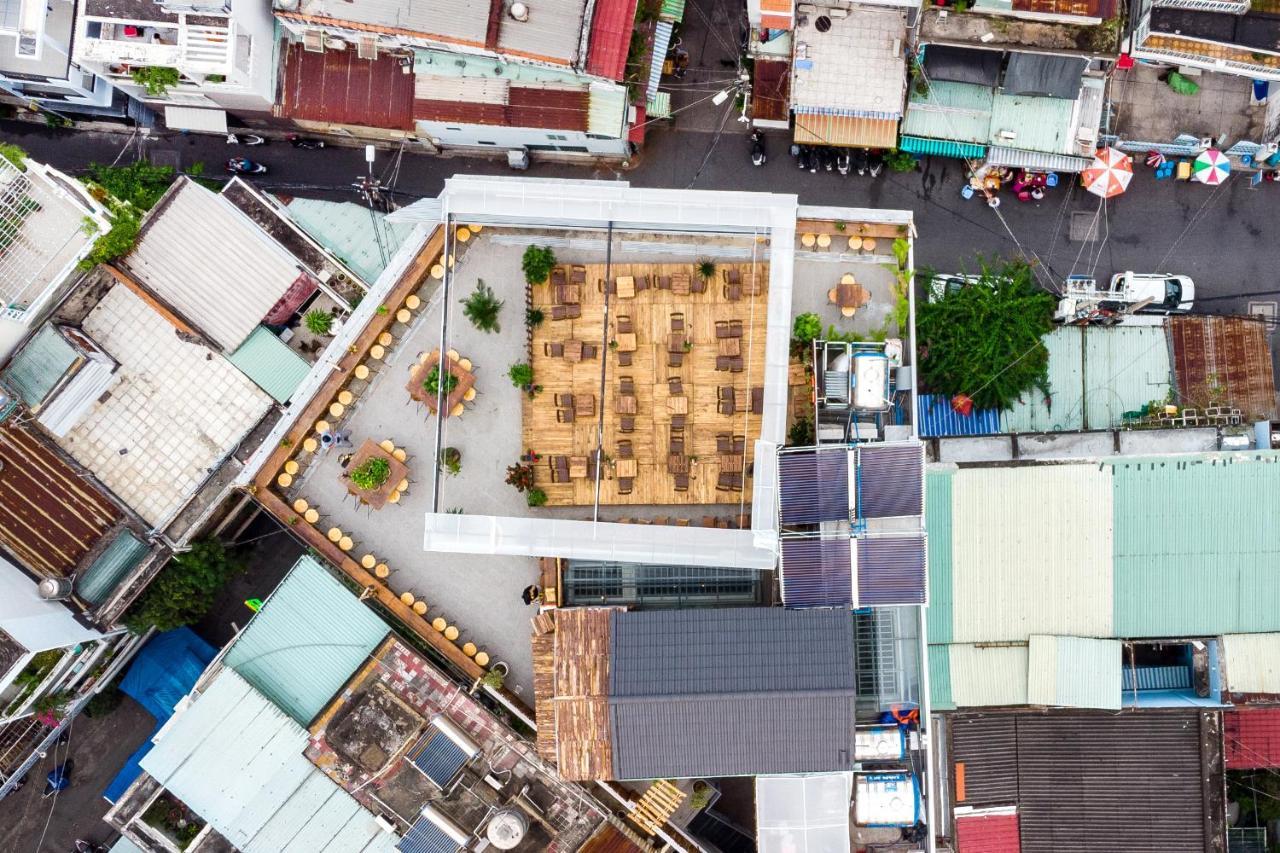 Yours Studio Airport Hotel Ho Chi Minh City Exterior photo