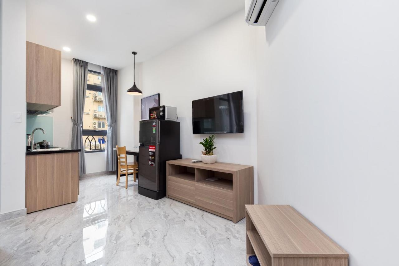 Yours Studio Airport Hotel Ho Chi Minh City Exterior photo