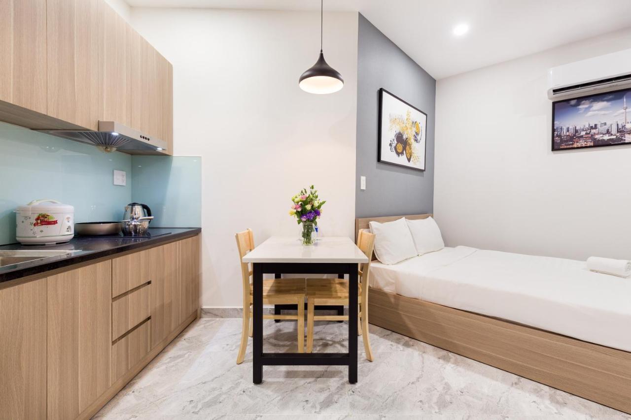 Yours Studio Airport Hotel Ho Chi Minh City Exterior photo