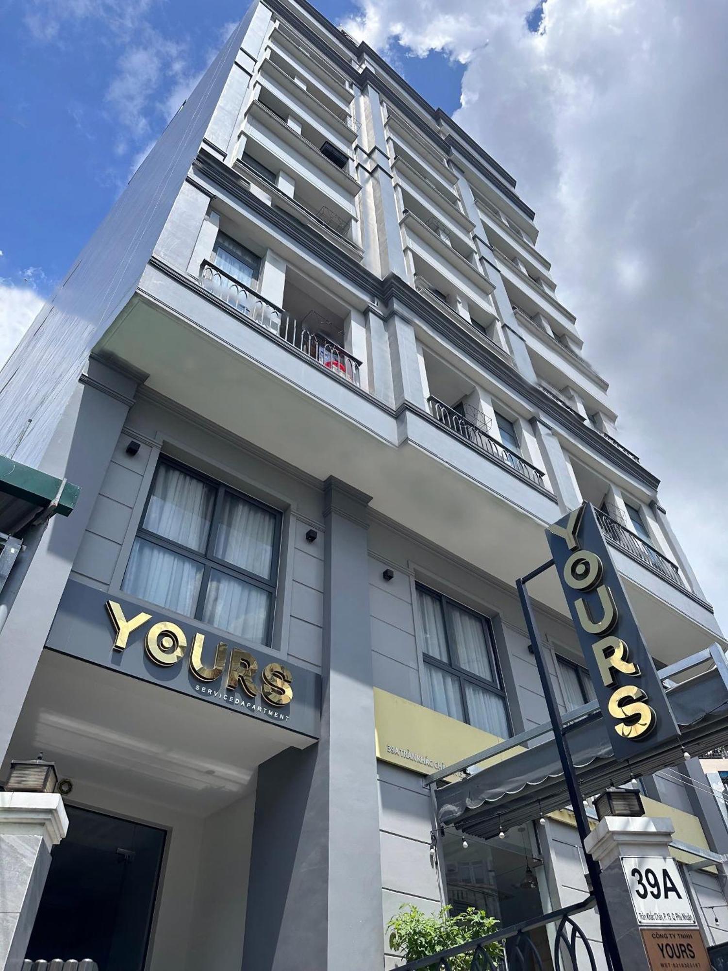 Yours Studio Airport Hotel Ho Chi Minh City Exterior photo